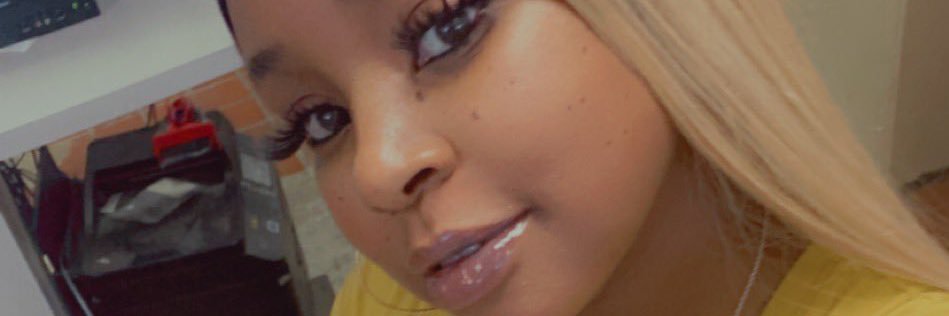 keeshanina's profile banner image