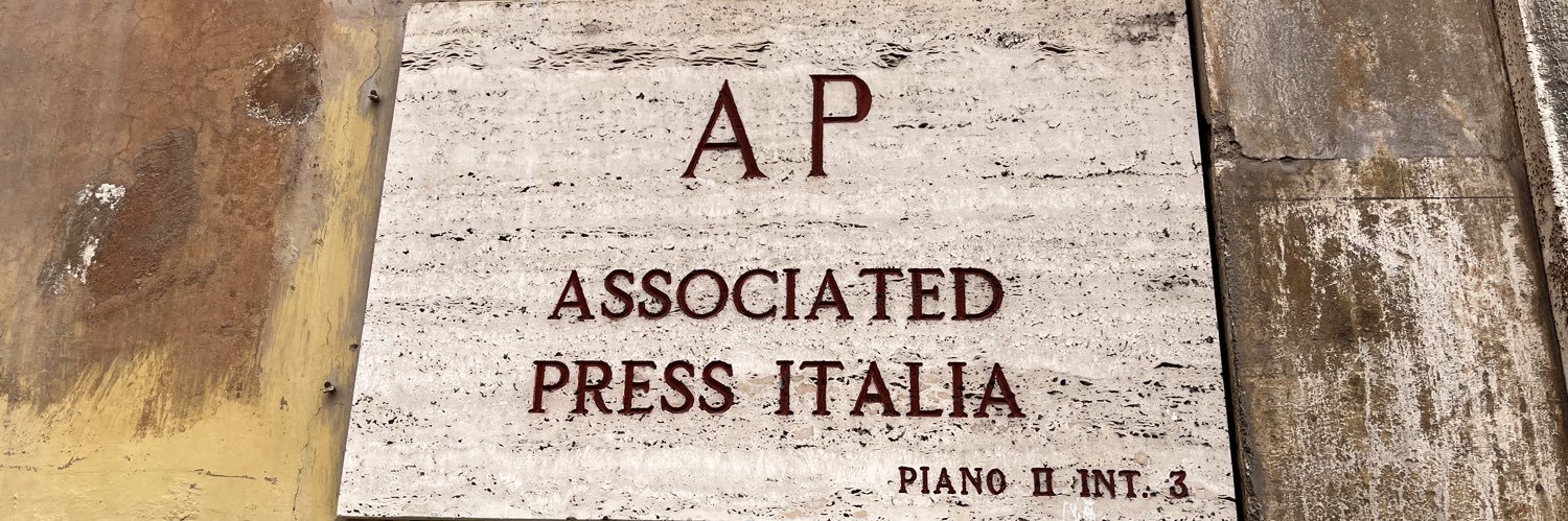 Andrew Dampf (AP)'s banner