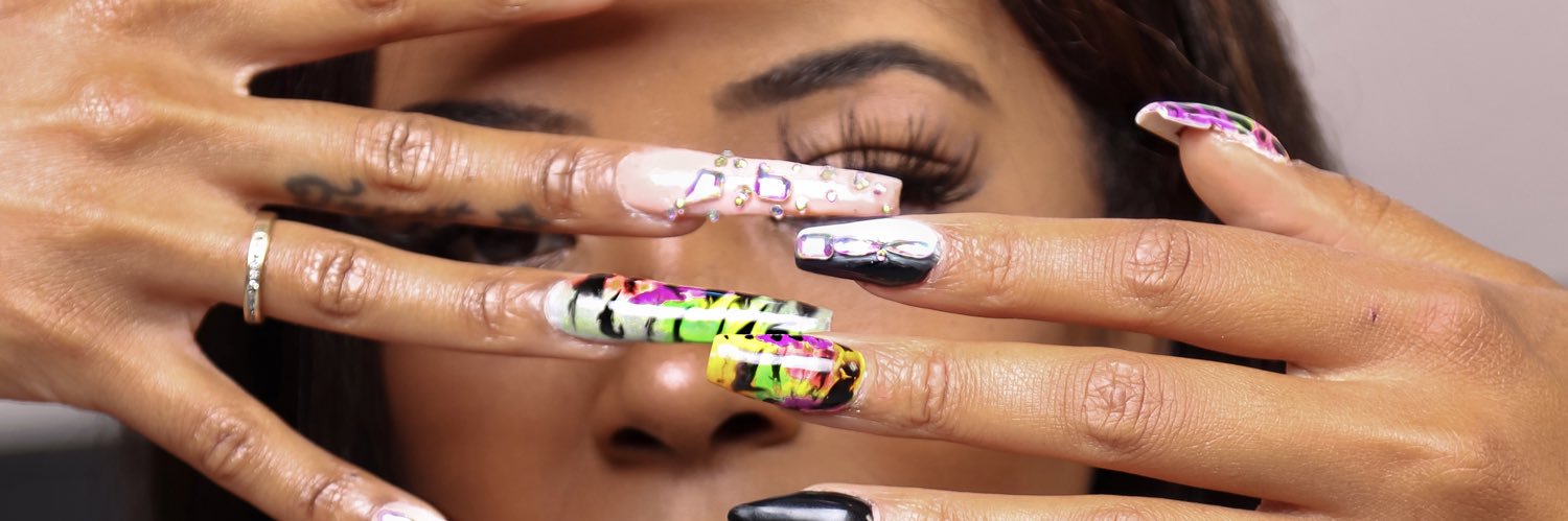 theee_troi's profile banner image