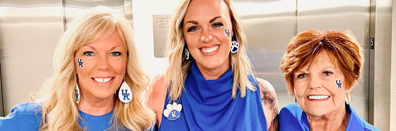 bethlovesUK's profile banner image
