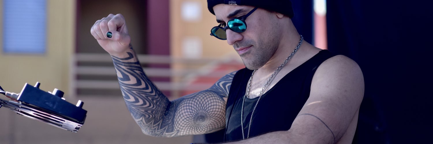 vongold_'s profile banner image