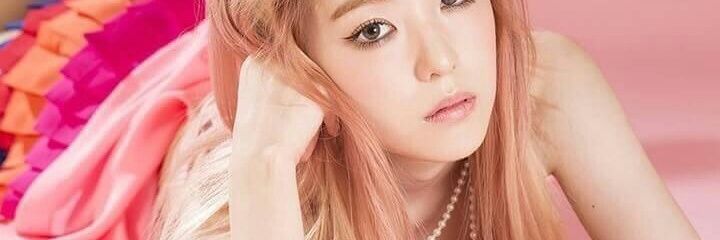 strawbaeren_'s profile banner image