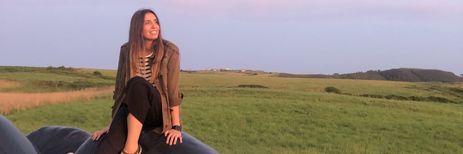 sofia_esnaola's profile banner image