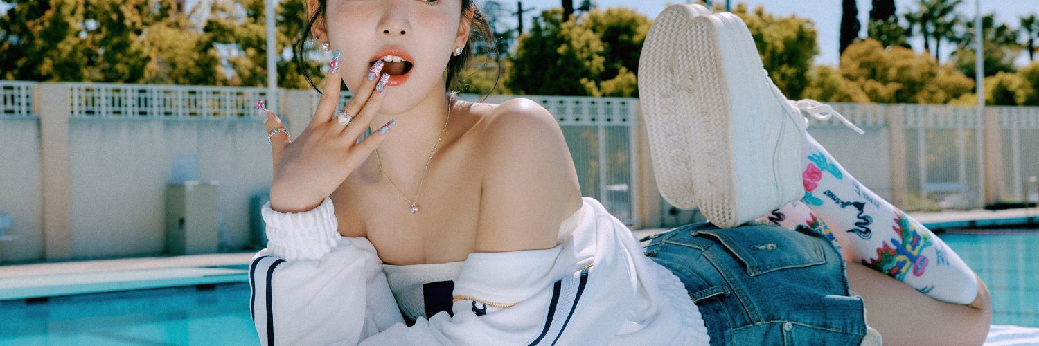 flymetothemoon banner