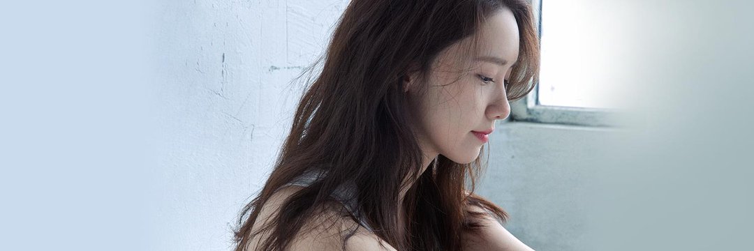 yoonaa__lim's profile banner image