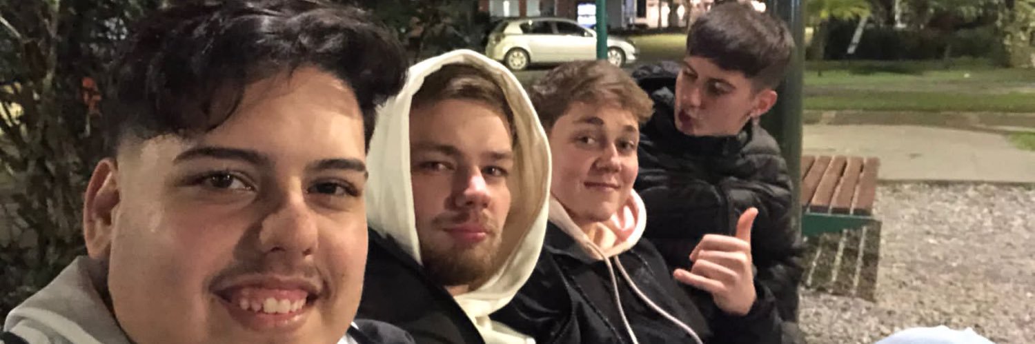uLuisZ's profile banner image