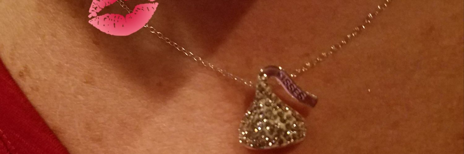 pheebes4life's profile banner image
