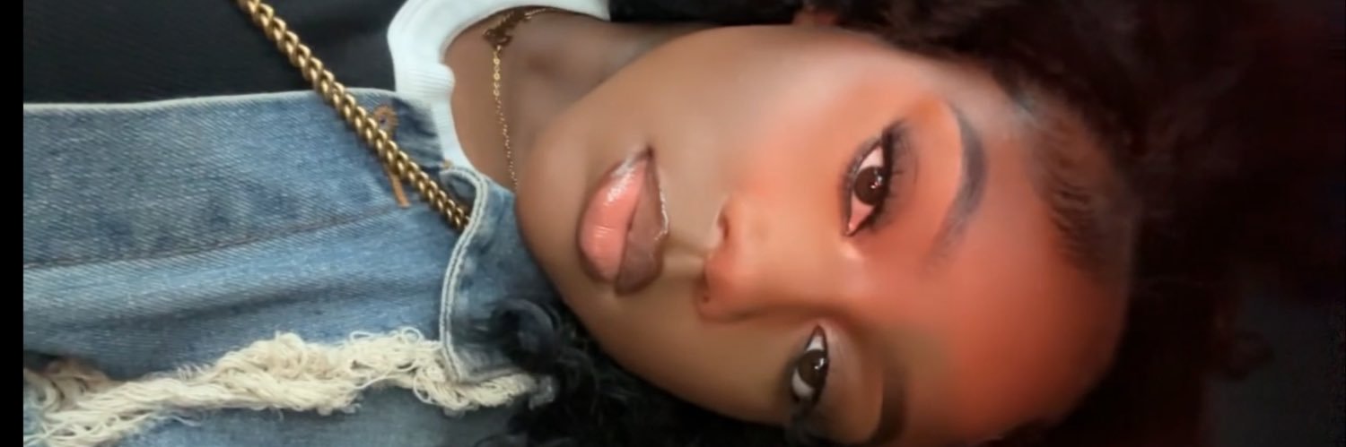 nizzlexoxo's profile banner image