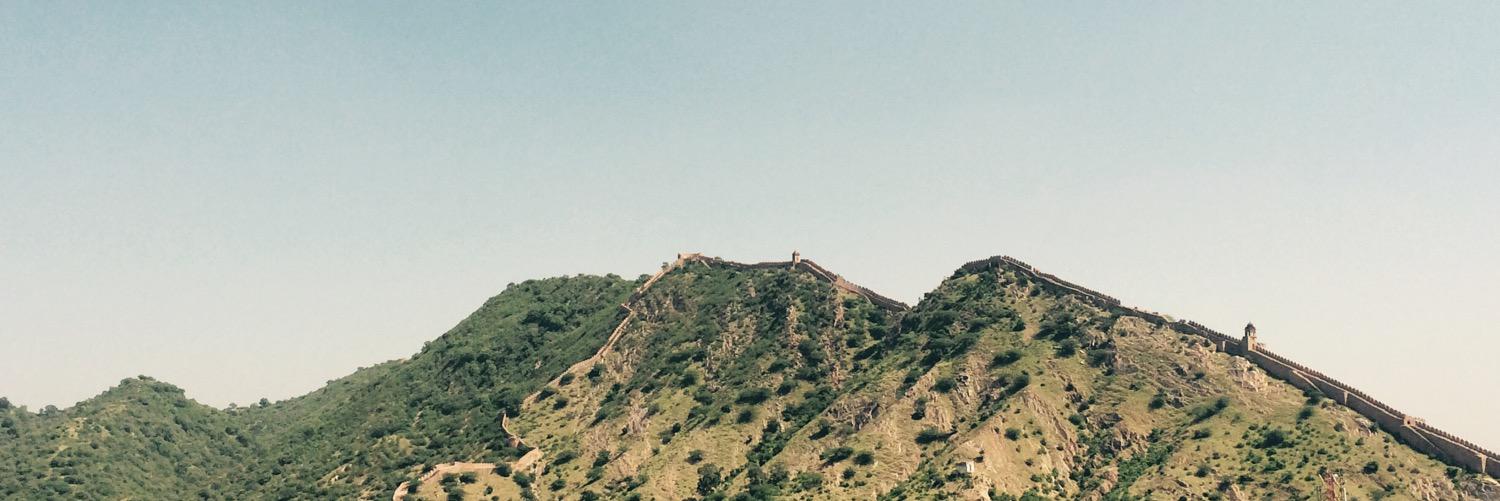 LeahVanM's profile banner image