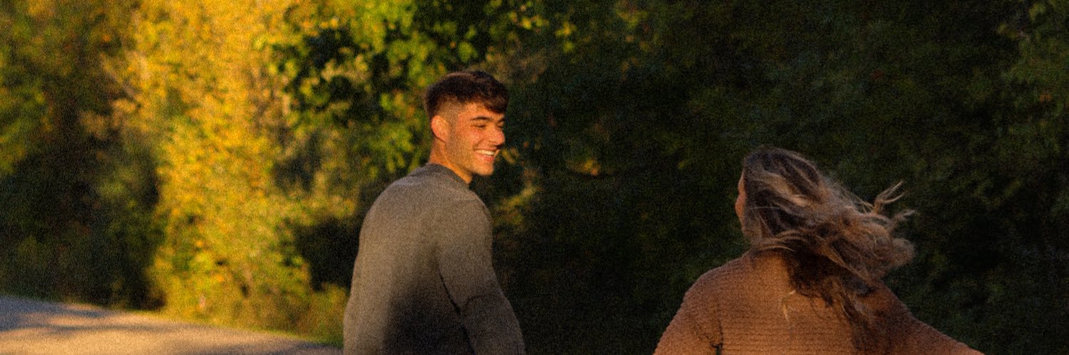 annaastark14's profile banner image