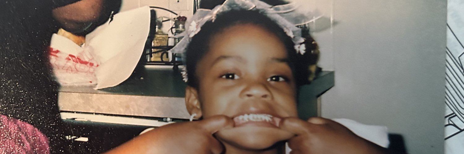 amyaking_'s profile banner image