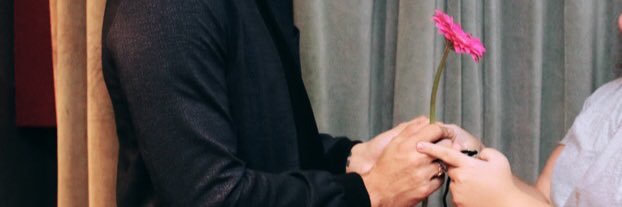 • Leeh 🤞🏻 banner