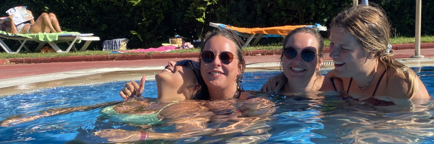 CloePutteman's profile banner image