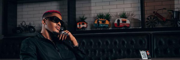 groovymono Profile Banner