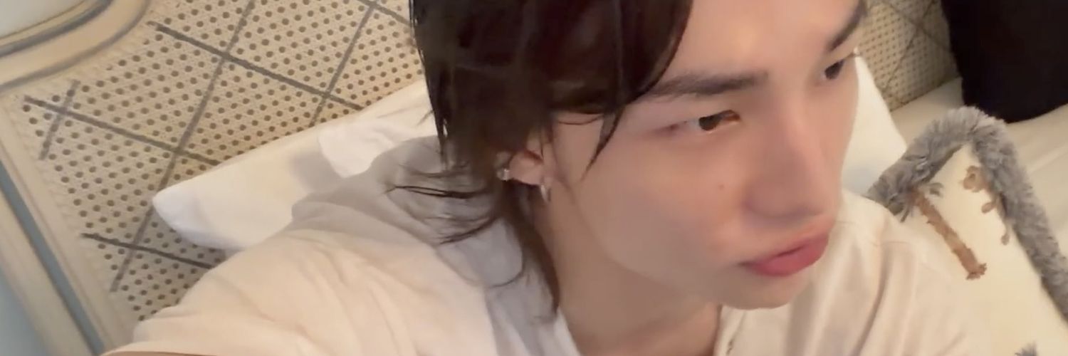 _hyynjinnie's profile banner image