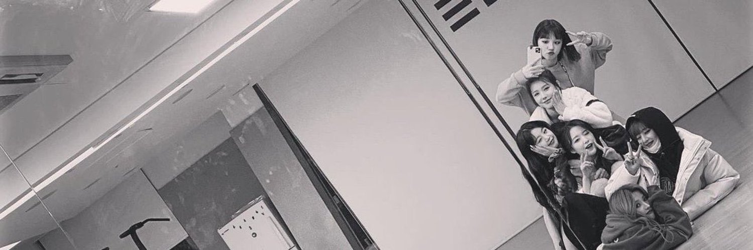 soojin pics (slow) banner