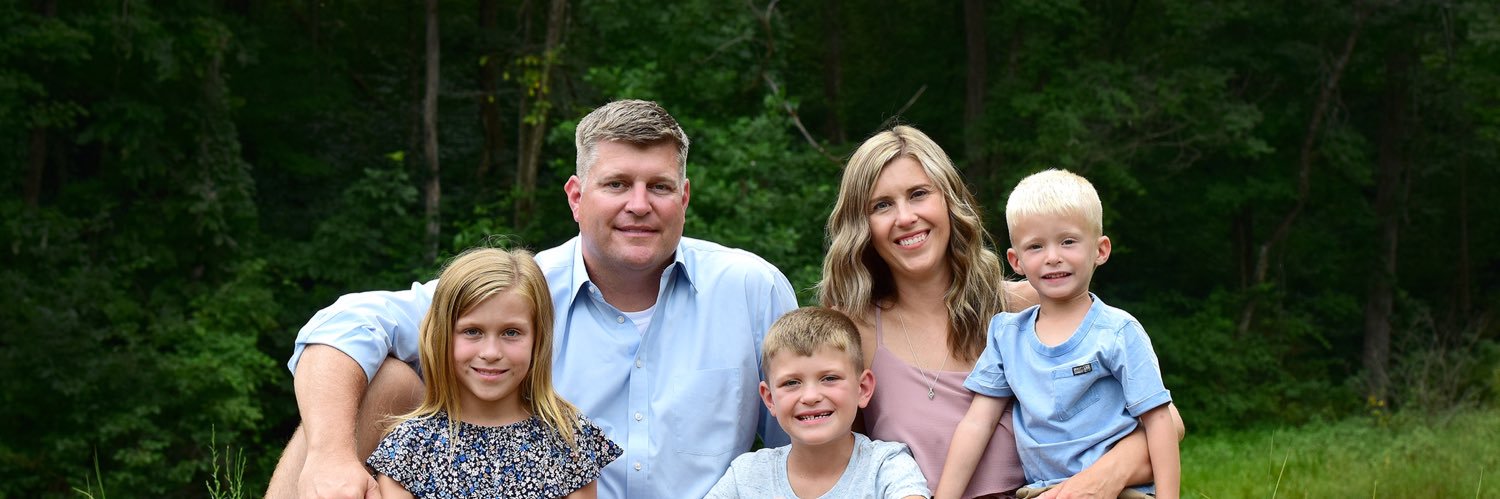LindsayAbbott7's profile banner image