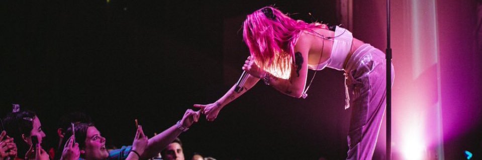Bea Miller Updates's banner