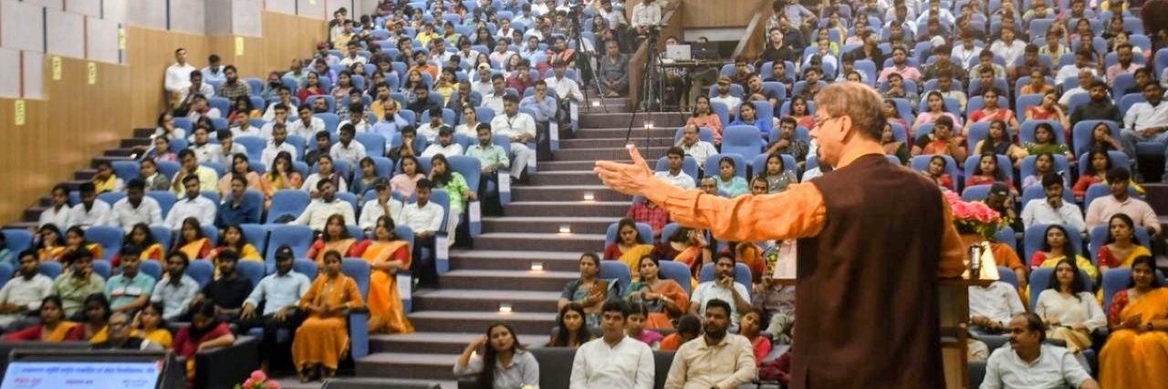 P_hindustani's profile banner image