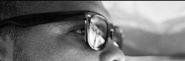 woztraz's profile banner image