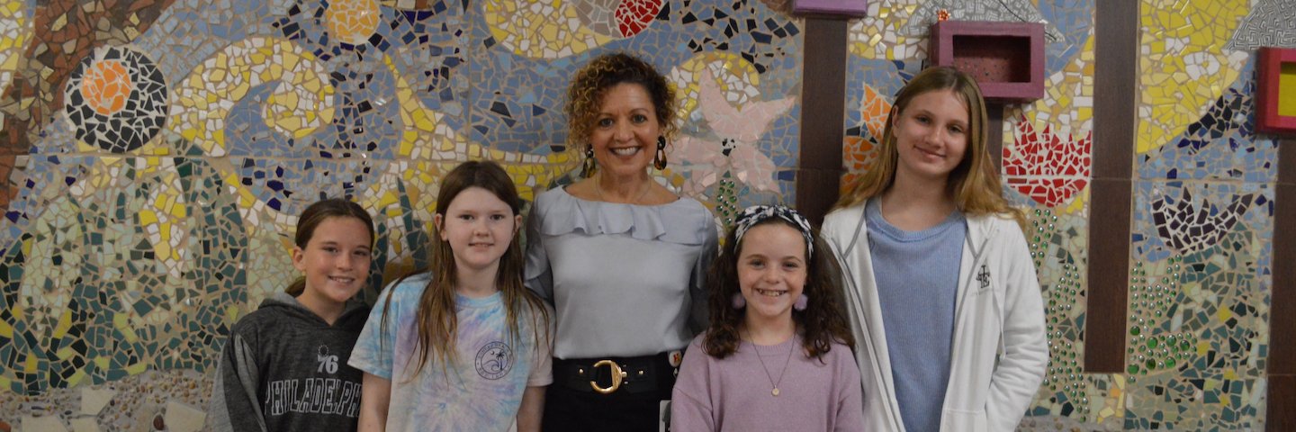 Manoa Elementary banner