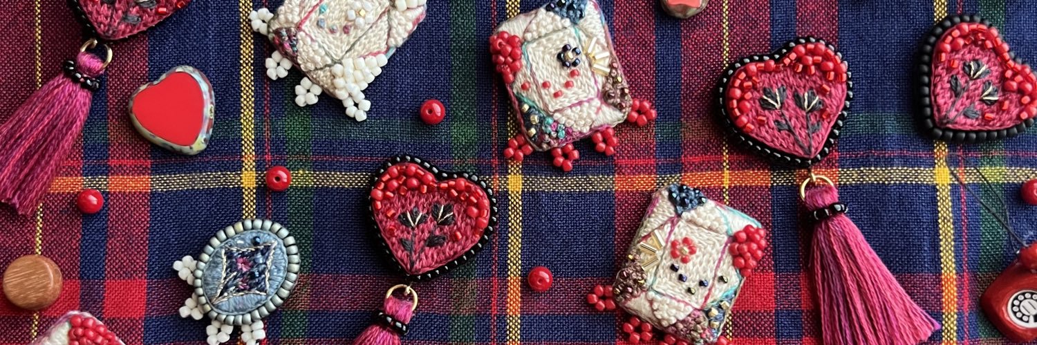 WiCKET / ｳｨｹｯﾄ🎪手刺繍アクセサリーのお店's banner