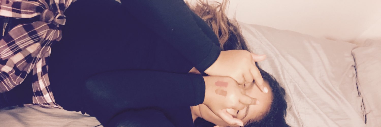 perfect_livy's profile banner image