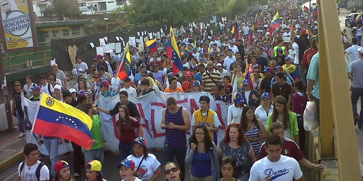 penafernando's profile banner image
