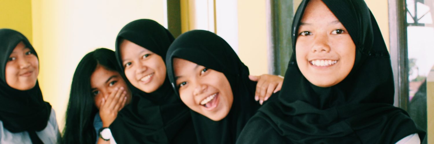 Vianaaa29's profile banner image