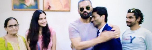 SunielianManoj Profile Banner