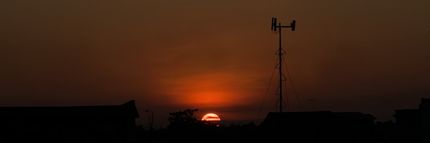 akosiefgee's profile banner image