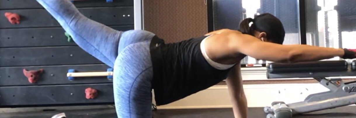 yanaruj's profile banner image