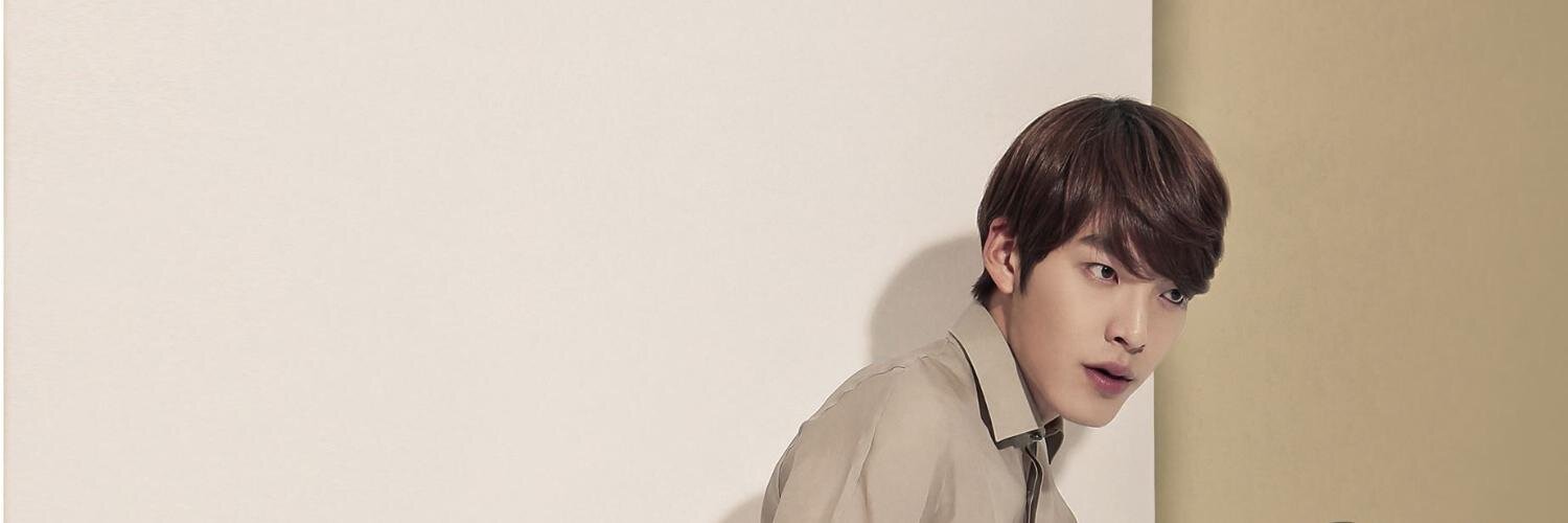 woobluv's profile banner image