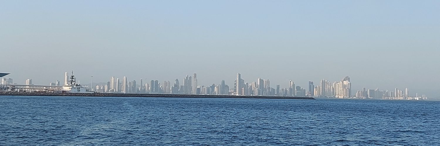 MitziPanama's profile banner image