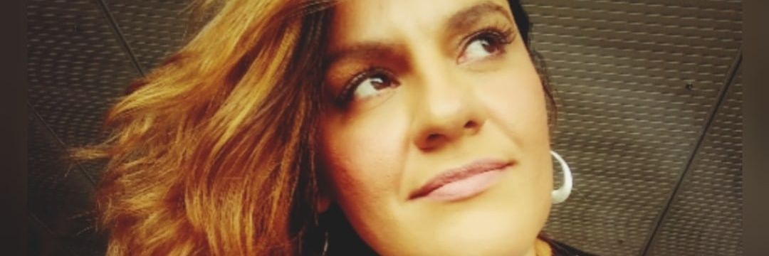alineeguedes's profile banner image