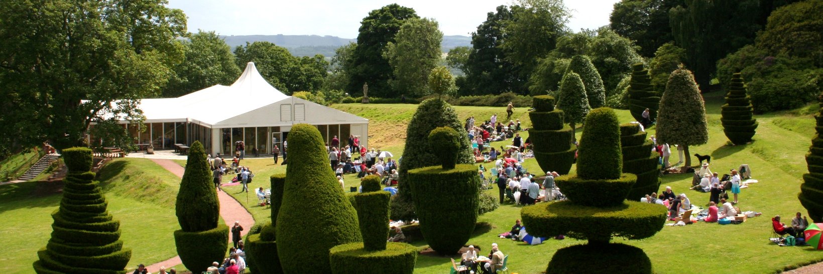 Fingask Castle banner
