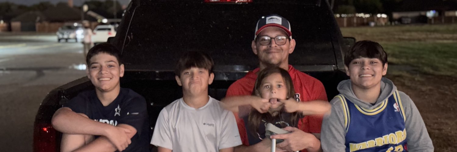 EWChavez's profile banner image