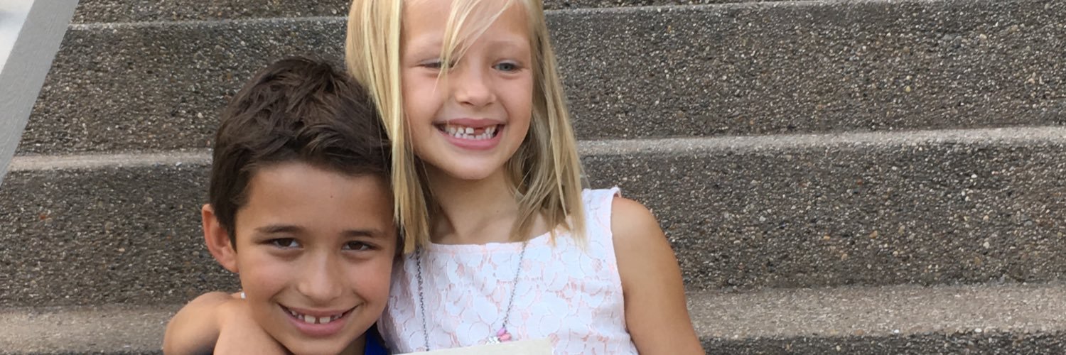 nancylhenning's profile banner image