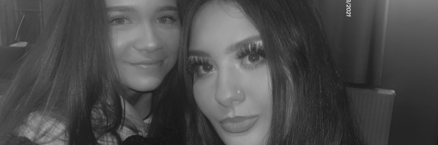chloe_carnegie's profile banner image