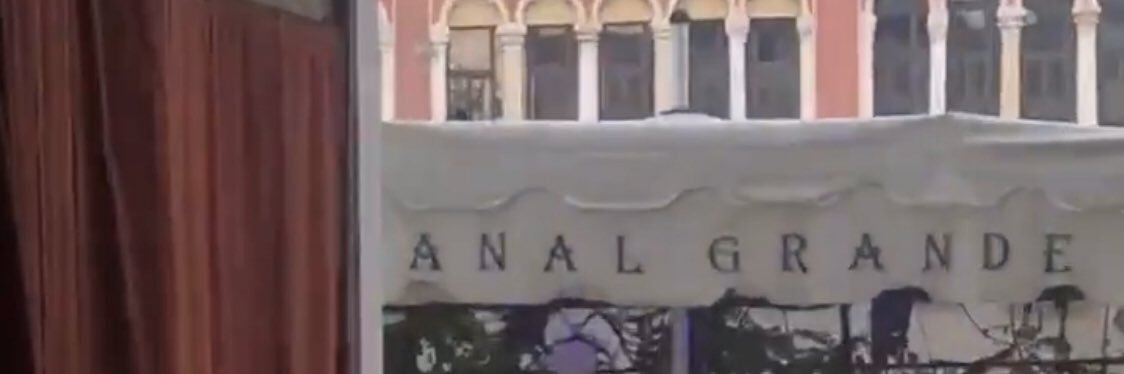 ariANAL grande 🧃's banner