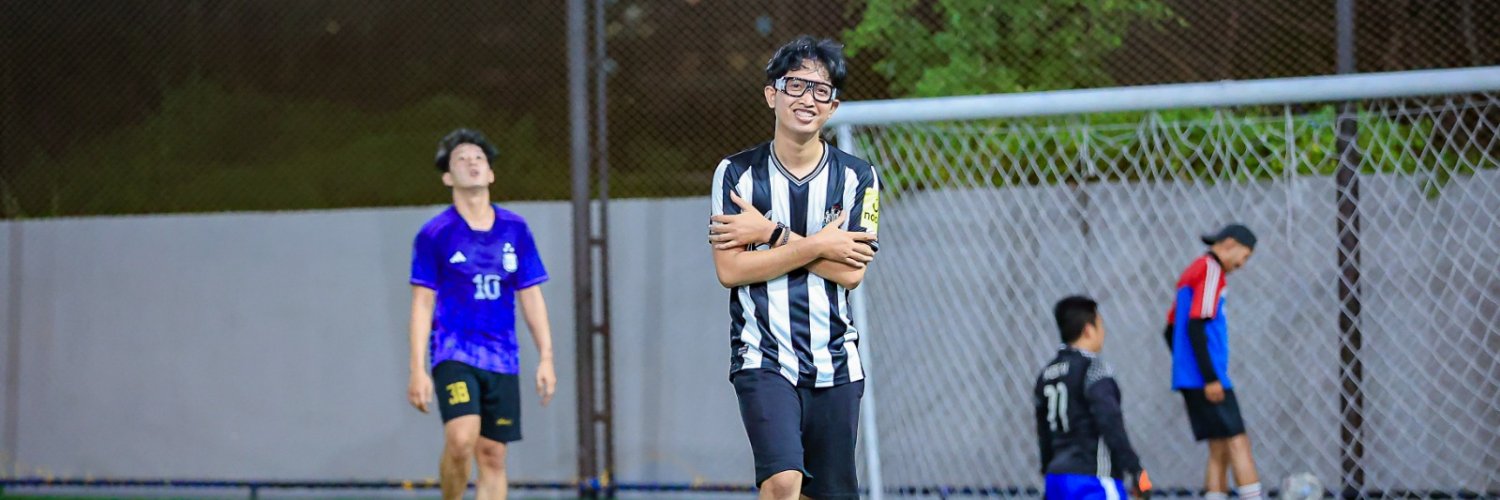Dedeinst's profile banner image