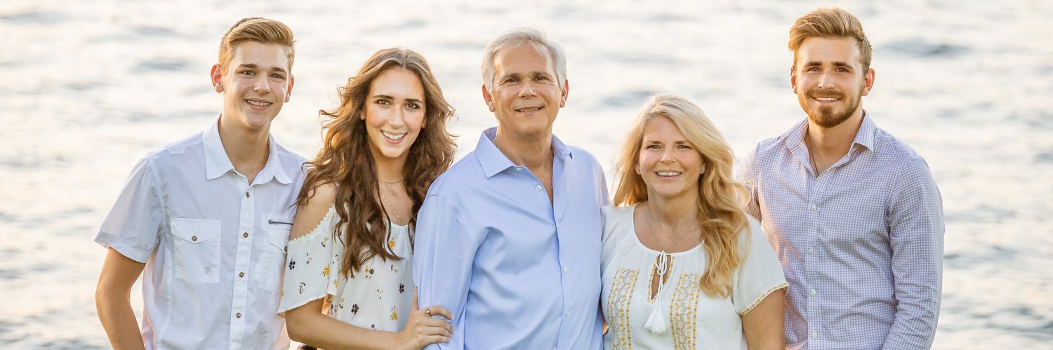 laurie_ables's profile banner image