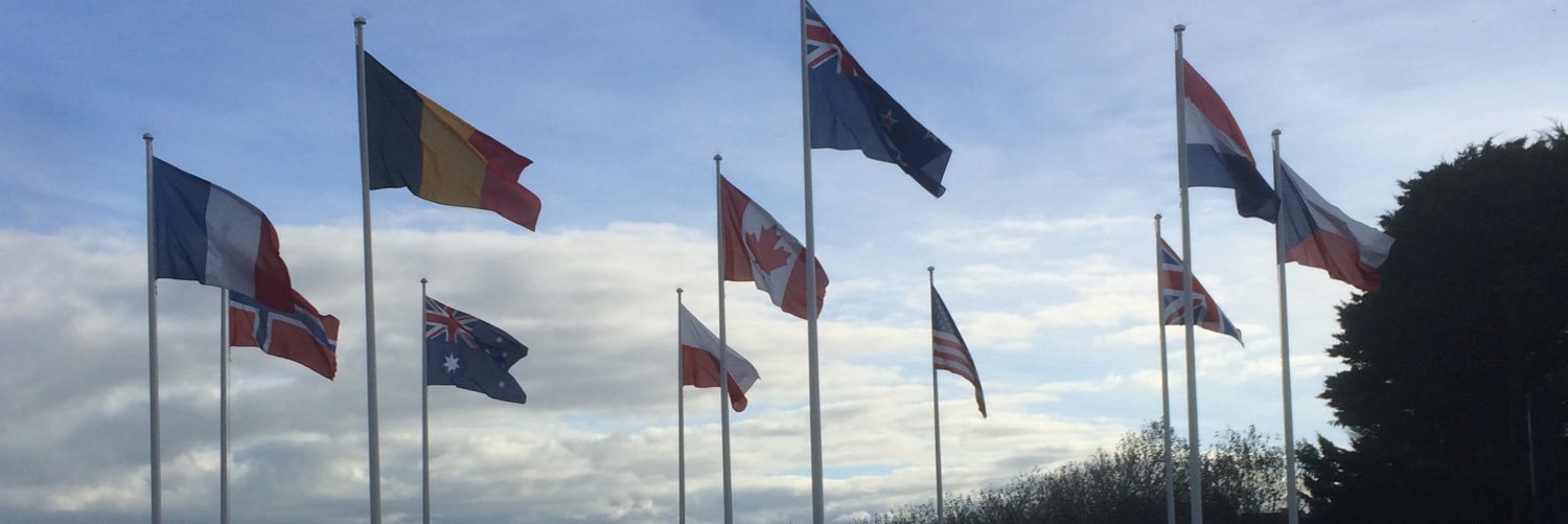 trustross banner