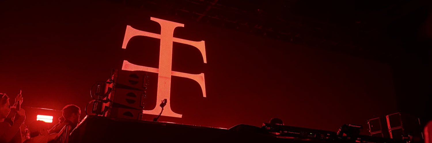 taupesque's profile banner image