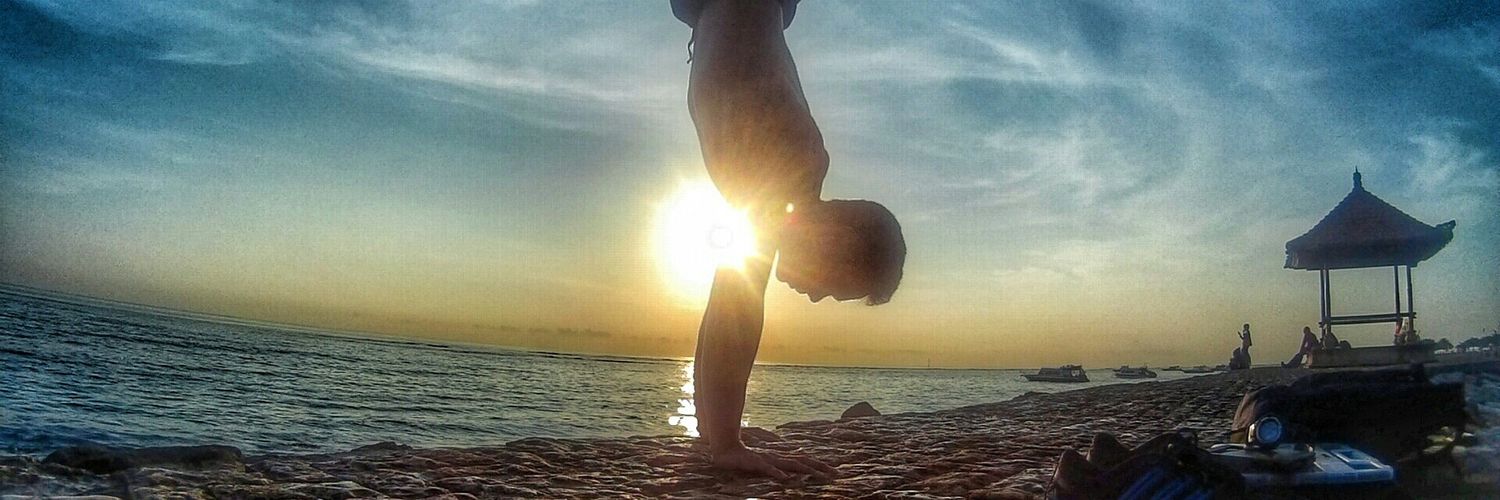 arnoldstrs's profile banner image