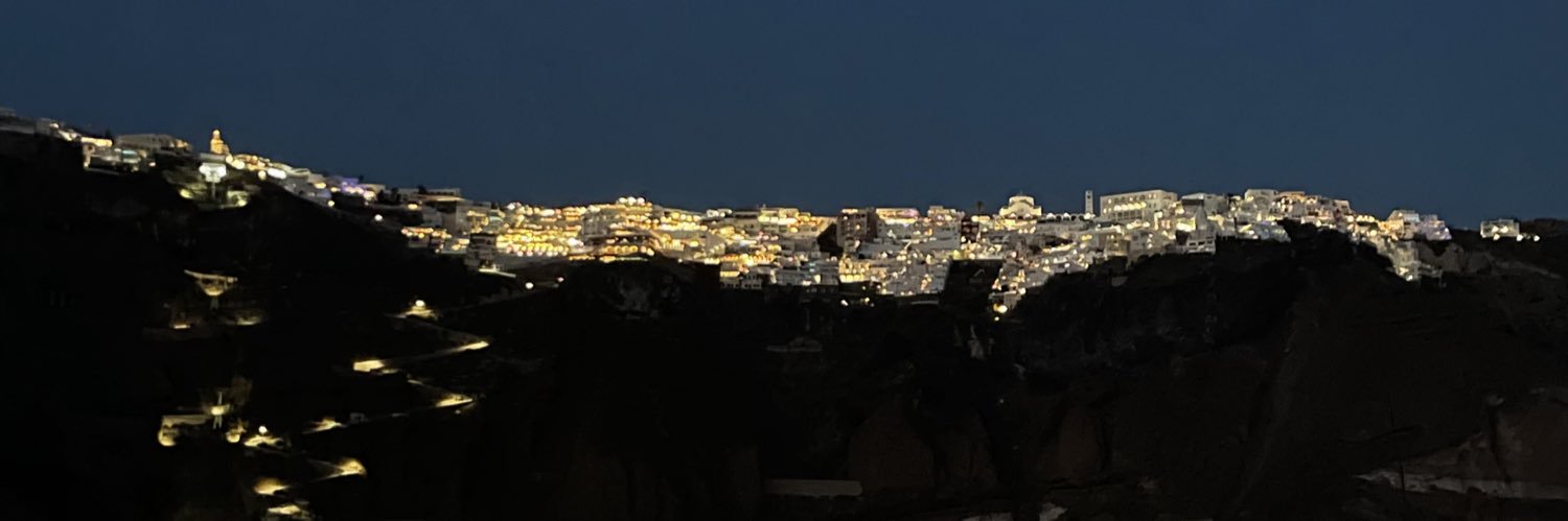 dannaromo16's profile banner image