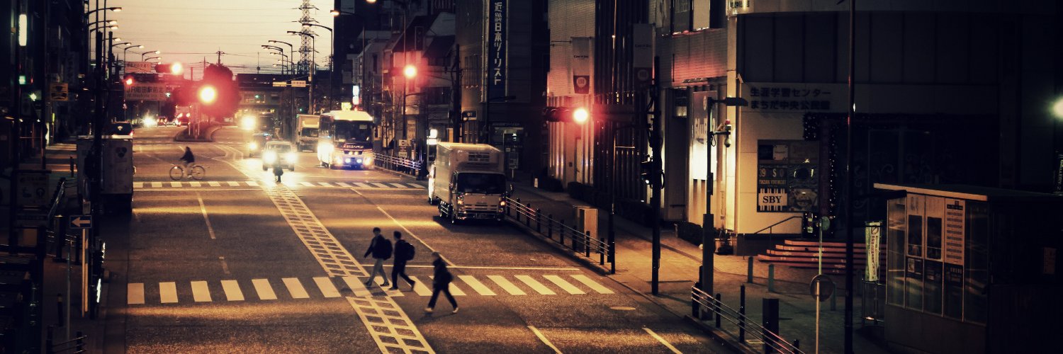 20041118's profile banner image