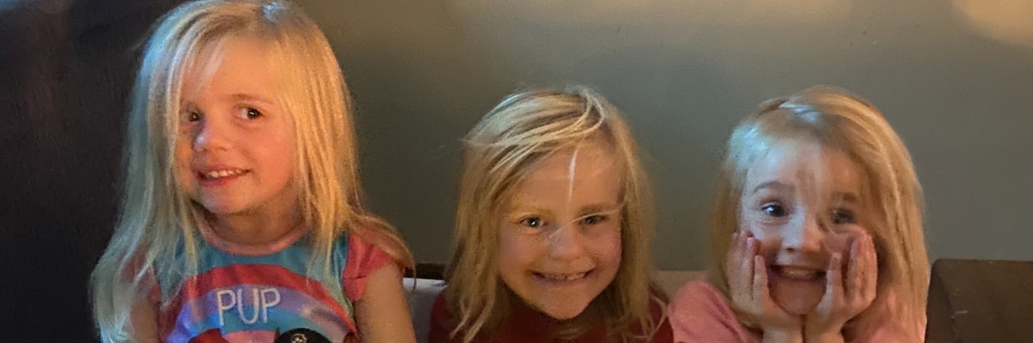 liz_strong25's profile banner image