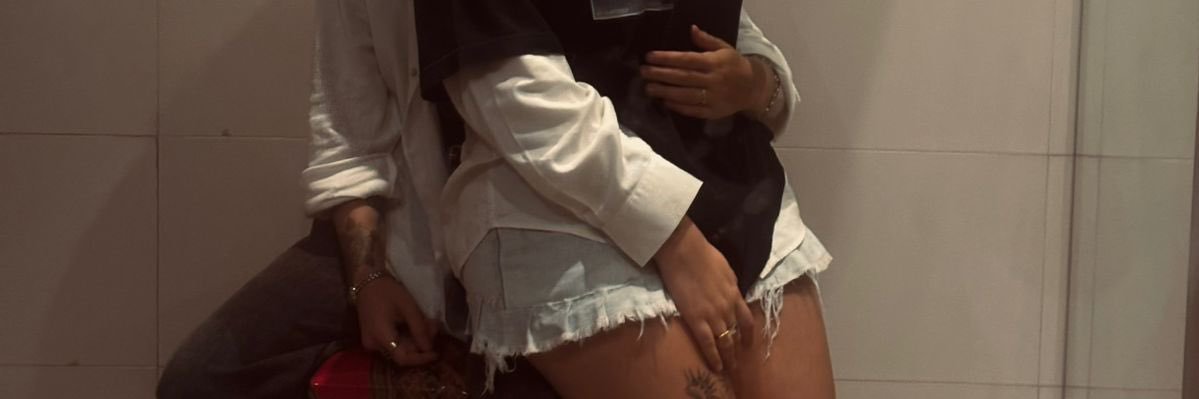 _dntssmari's profile banner image