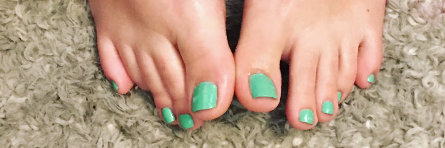 Taylor Toes on Twitter: 1 Month SEXY FEET SNAPCHAT Taylor Toes on Twitter: 1 Month SEXY FEET SNAPCHAT
